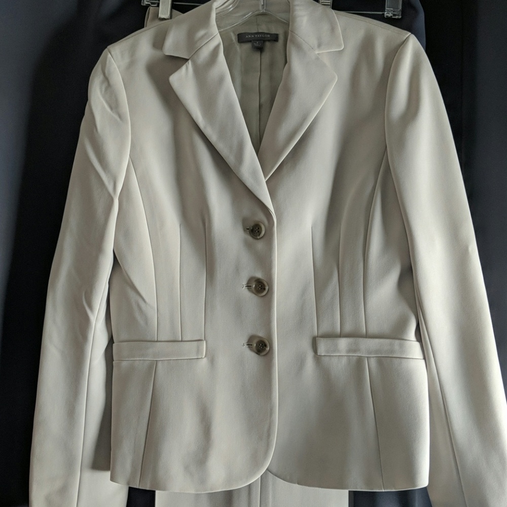 Ann Taylor Women's Suit